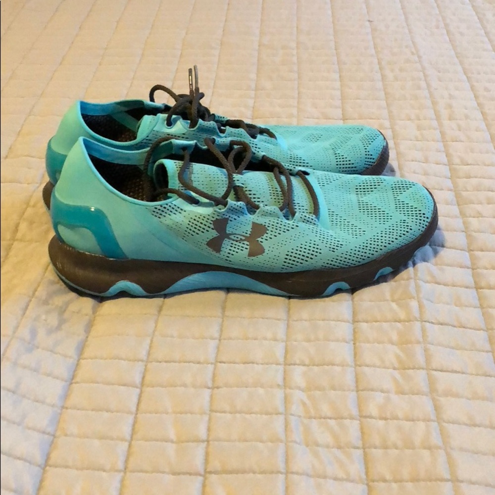 Under Armour speed form shoes